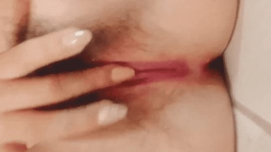 La panochita velluda de una estudiante cachonda