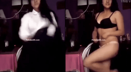 Colegiala mexicana se desviste al volver de la escuela y manda video al grupo