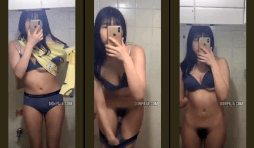 Chavita flaquita prende a sus compañeros enseñando su entrepierna
