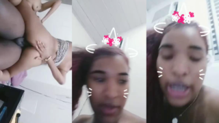 graba a su hermana mientras que coge con su novio
